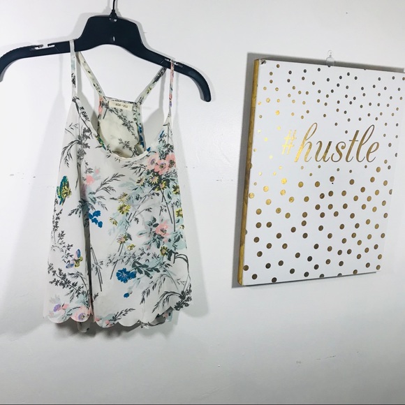 Tops - Floral Fly Away Crop
